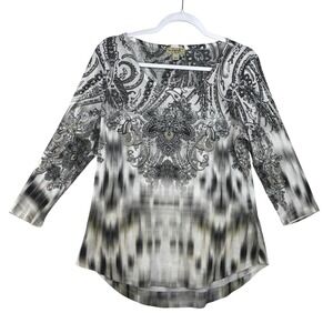 One World Paisley Rhinestone‎ 3/4 Sleeve Top Black White Grey Boho Medium